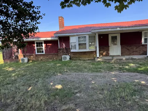 204 Nubia Rd, Westmoreland, TN 37186