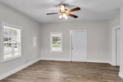 Living - 460 E State St, Murfreesboro, TN 37130 photo 3 of 3