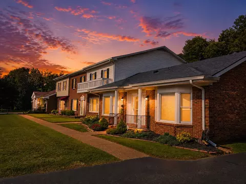 1137 Madison St #7, Clarksville, TN 37040