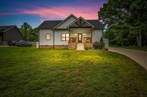 Exterior - 330 Kaiser Rd, Dickson, TN 37055 photo 8 of 8