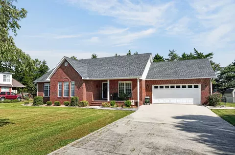 3337 Claybrook Dr, Cookeville, TN 38506
