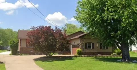 1206 Douglas Bend Rd, Gallatin, TN 37066