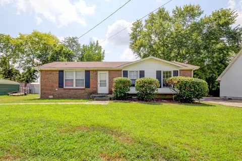 410 Bancroft Dr, Clarksville, TN 37042