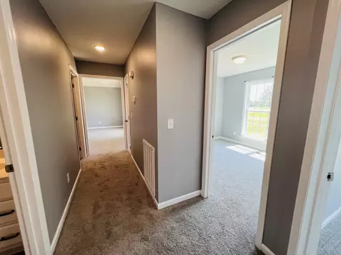Entry Way - 111 Glenhaven Ln, Goodspring, TN 38460 photo 1 of 1