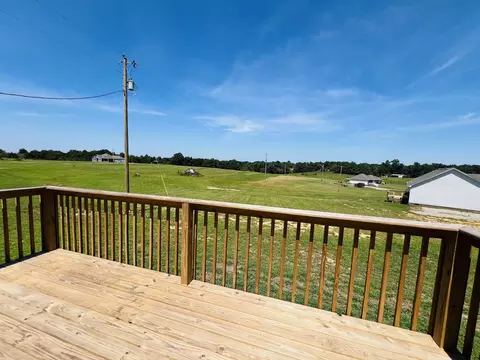 Exterior - 111 Glenhaven Ln, Goodspring, TN 38460 photo 6 of 7
