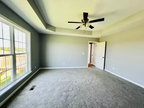 Bedroom - 111 Glenhaven Ln, Goodspring, TN 38460 photo 2 of 5