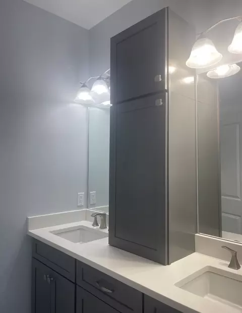 Bath - 4217 Sandy Springs Rd, Springfield, TN 37172 photo 1 of 6
