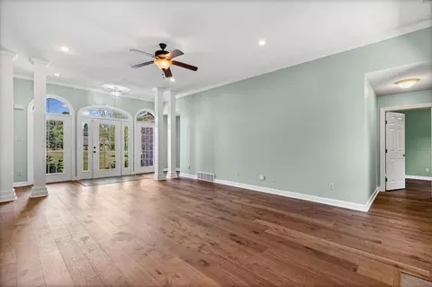 Living - 371 Brierhedge Rd, Covington, TN 38019 photo 3 of 3