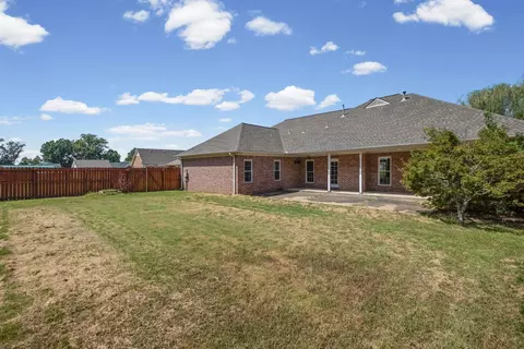 Exterior - 371 Brierhedge Rd, Covington, TN 38019 photo 7 of 10