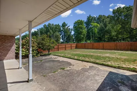 Exterior - 371 Brierhedge Rd, Covington, TN 38019 photo 4 of 10