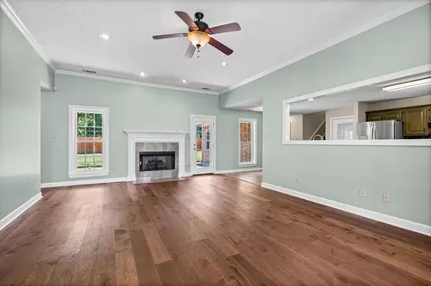 Living - 371 Brierhedge Rd, Covington, TN 38019 photo 1 of 3