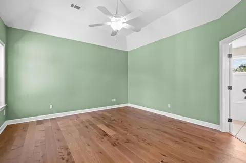 Bedroom - 371 Brierhedge Rd, Covington, TN 38019 photo 4 of 5
