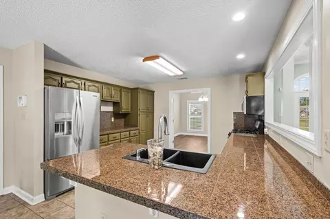 Kitchen - 371 Brierhedge Rd, Covington, TN 38019 photo 2 of 4