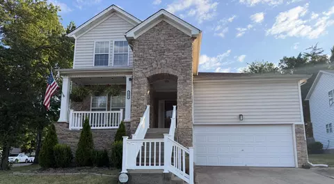 1961 Deep Woods Trl, Nashville, TN 37214