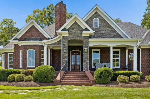 3635 Bear Creek Ln, Thompsons Station, TN 37179