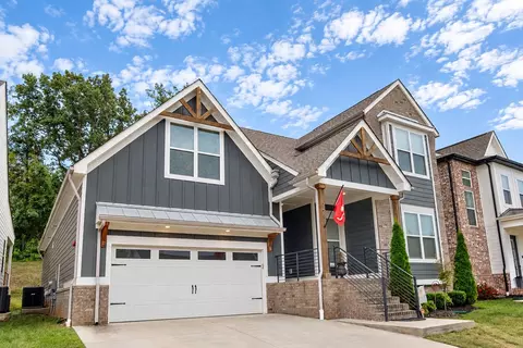 Exterior - 258 Daniel St, Pleasant View, TN 37146 photo 5 of 9