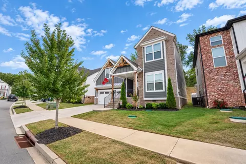 Exterior - 258 Daniel St, Pleasant View, TN 37146 photo 3 of 9