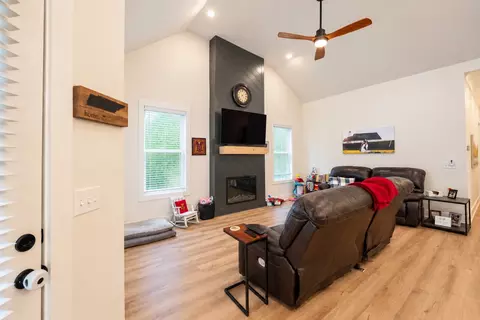 Other - 258 Daniel St, Pleasant View, TN 37146 photo 3 of 7