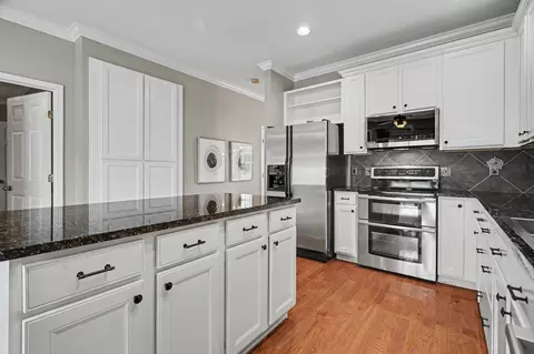 Kitchen - 2050 Morrison Ave, Spring Hill, TN 37174 photo 4 of 4