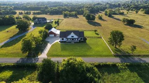 8593 Short Creek Rd, Christiana, TN 37037