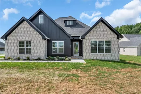 Exterior - 61 Hickory Grove Dr, Morrison, TN 37357 photo 3 of 6