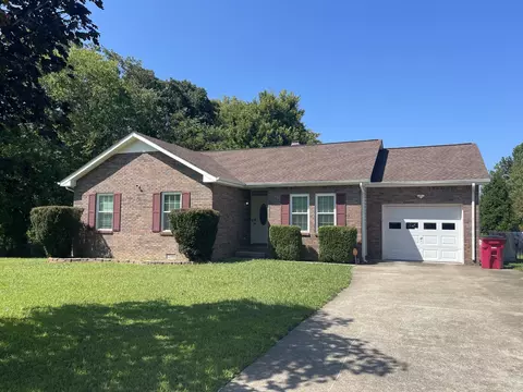 1327 Gip Manning Rd, Clarksville, TN 37042