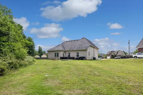 Exterior - 506 Fallacy Ct, Murfreesboro, TN 37129 photo 11 of 11