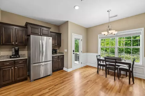 Dining - 506 Fallacy Ct, Murfreesboro, TN 37129 photo 5 of 7