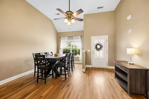 Entry Way - 506 Fallacy Ct, Murfreesboro, TN 37129 photo 5 of 8