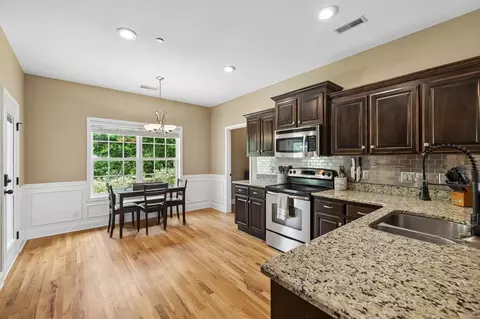 Kitchen - 506 Fallacy Ct, Murfreesboro, TN 37129 photo 1 of 8
