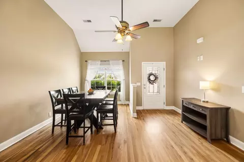 Entry Way - 506 Fallacy Ct, Murfreesboro, TN 37129 photo 6 of 8