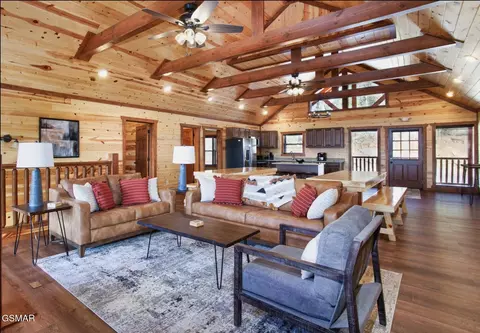 2640 Jerusalem Way, Sevierville, TN 37876