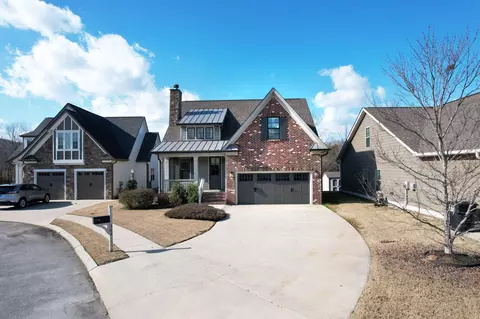 362 Maple Grove Ln, Apison, TN 37302