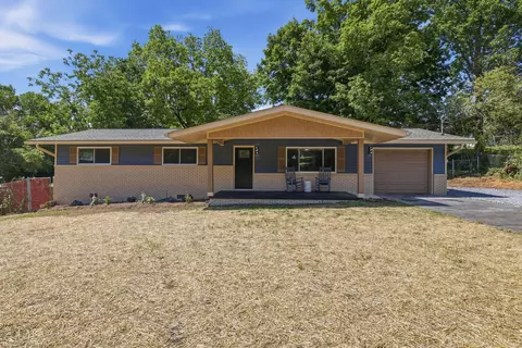 3208 Kings Point Rd, Chattanooga, TN 37416