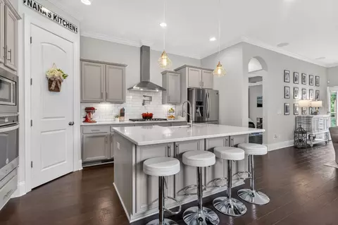 125 Ervin St, Hendersonville, TN 37075