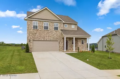 402 Sugar Maple Trail Tr, Lenoir City, TN 37771