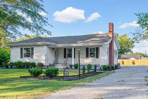 1710 Parkview Dr, Hopkinsville, KY 42240