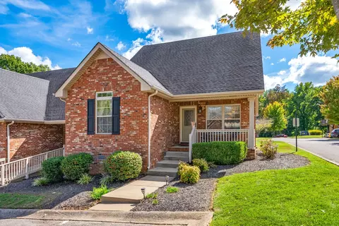 135 Excell Rd #1304, Clarksville, TN 37043