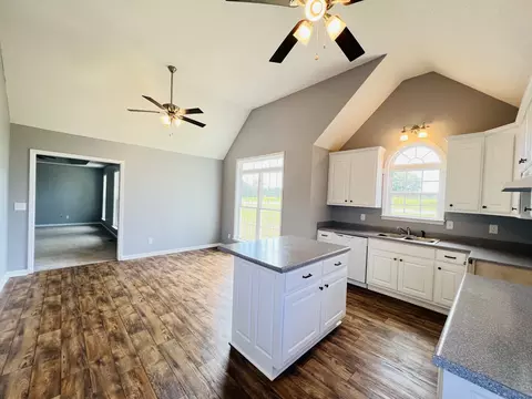 Kitchen - 1456 Jackson Hollow Rd, Goodspring, TN 38460 photo 1 of 2