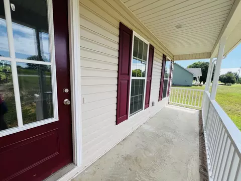 Exterior - 1456 Jackson Hollow Rd, Goodspring, TN 38460 photo 2 of 3