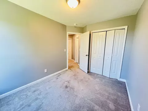 Bedroom - 1456 Jackson Hollow Rd, Goodspring, TN 38460 photo 2 of 4
