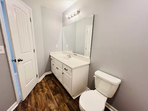 Bath - 1456 Jackson Hollow Rd, Goodspring, TN 38460 photo 5 of 6