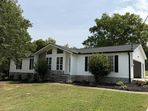 132 Keenan Ln, Shelbyville, TN 37160