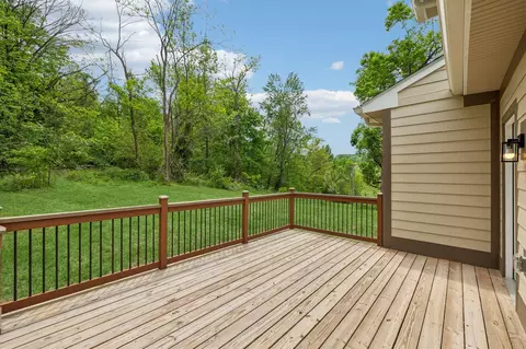 Exterior - 1198 Rogues Fork Rd, Bethpage, TN 37022 photo 7 of 10