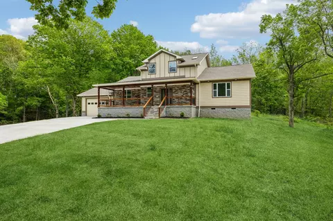 Exterior - 1198 Rogues Fork Rd, Bethpage, TN 37022 photo 2 of 10