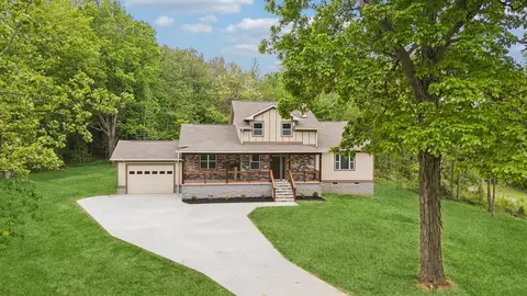 Exterior - 1198 Rogues Fork Rd, Bethpage, TN 37022 photo 10 of 10