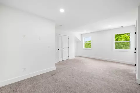 Bedroom - 1198 Rogues Fork Rd, Bethpage, TN 37022 photo 6 of 6