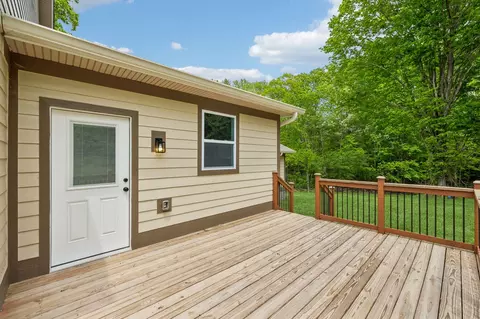 Exterior - 1198 Rogues Fork Rd, Bethpage, TN 37022 photo 8 of 10