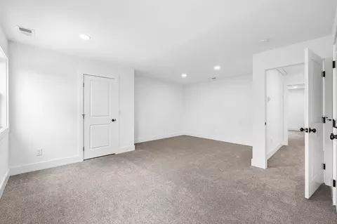 Bedroom - 1198 Rogues Fork Rd, Bethpage, TN 37022 photo 5 of 6
