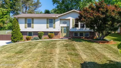 108 Vanderview Dr, Seymour, TN 37865